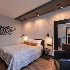 Apartment Dream - Rock'n'roll One Bedroom By Flat Mаnager, Sofia